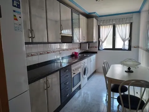 Flat 120 m² in Valverde de la Virgen