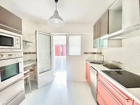 Pis de 80 m² a Vitòria