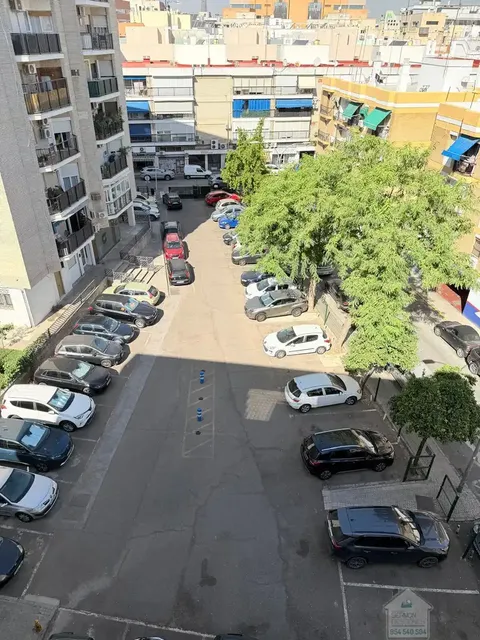 Wohnung 81 m² in Sevilla