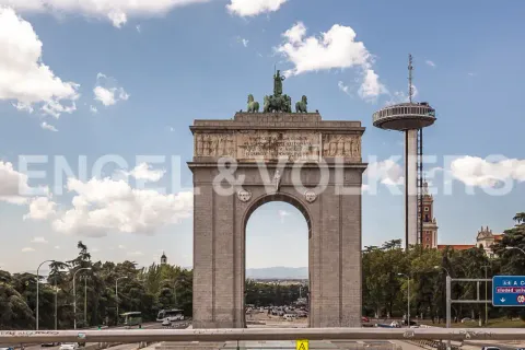 Appartamento 164 m² a Madrid