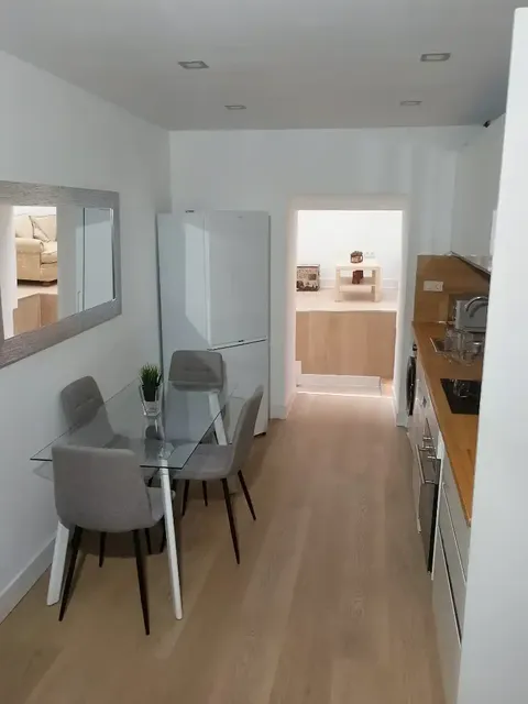 Pis de 70 m² a Oviedo