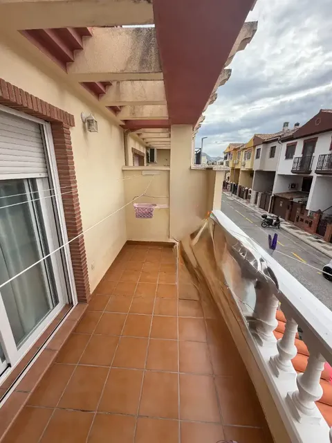 House 102 m² in Maracena
