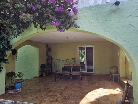 Haus 196 m² in Dénia