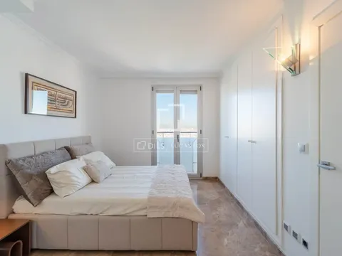 Pis de 131 m² a València