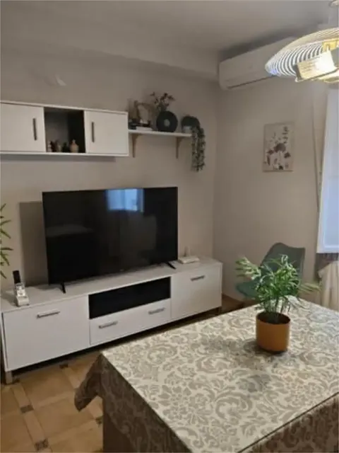Pis de 65 m² a Còrdova