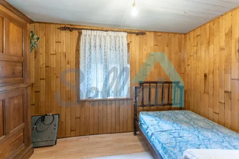 House 109 m² in Salas