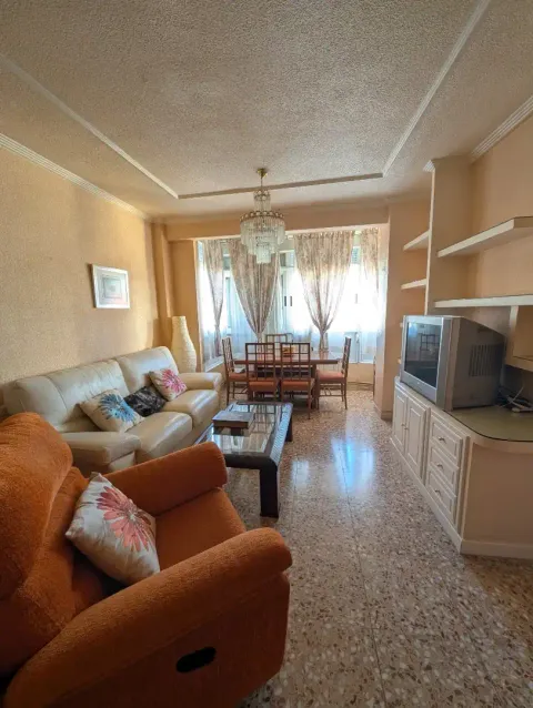 Wohnung 87 m² in Yecla