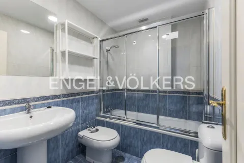 Квартира 158 м² в Мадриде