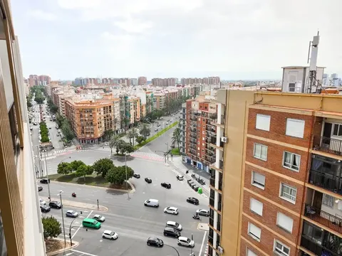 Pis de 85 m² a València