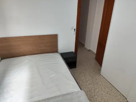 Pis de 65 m² a Còrdova