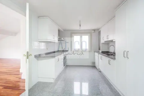 Квартира 180 м² в Мадриде