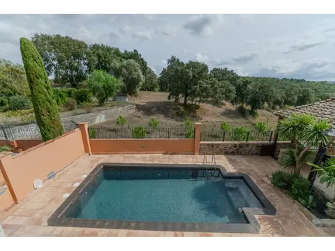 Casa de 282 m² a Garrigàs