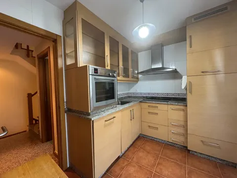 Casa de 153 m² a Teo