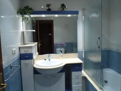 Piso de 74 m² en Vigo