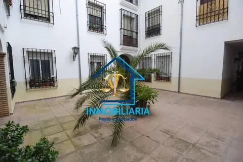 Pis de 77 m² a Còrdova