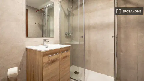 Chambre à louer, Valence