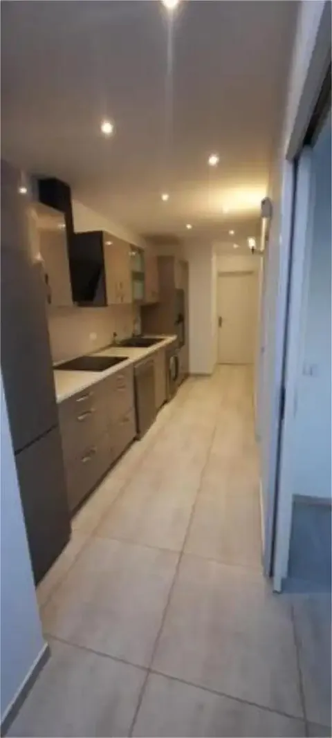 Habitació de lloguer, Arona