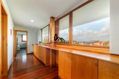 Casa de 247 m² a Vigo
