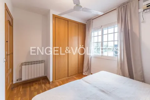 Haus 150 m² in Castelldefels