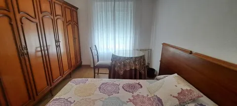 Pis de 100 m² a Àvila