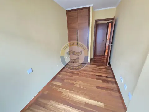 Pis de 85 m² a Vigo