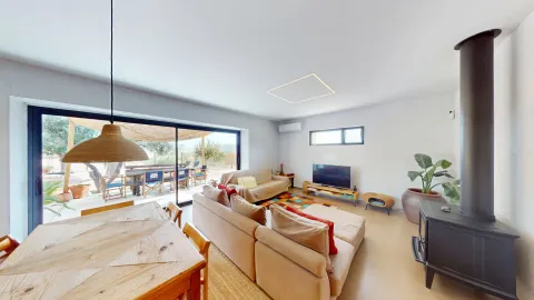 Casa de 214 m² en Aigües