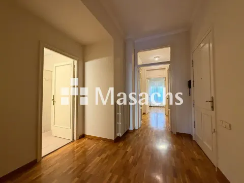 Pis de 296 m² a Terrassa