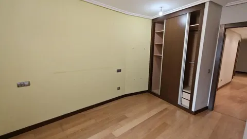 Apartamento 93 m² em Oviedo