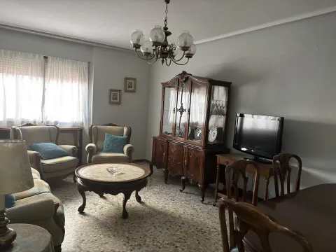 Flat 65 m² in Zaragoza