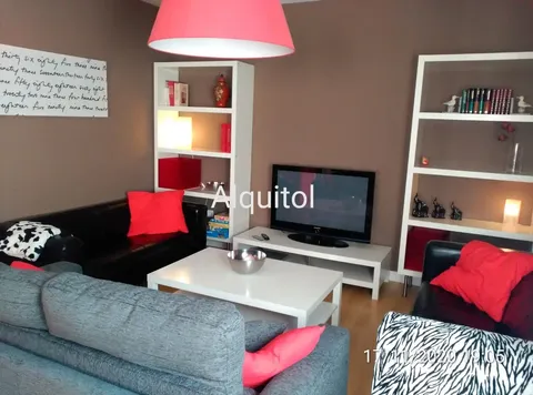 Casa de 130 m² en Cobisa