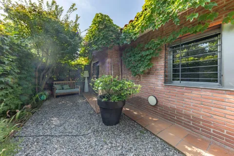 Будинок 238 м² у Sant Cugat del Vallès