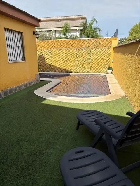 Casa de 330 m² a Riba-roja de Túria