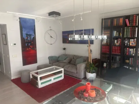 Appartamento 131 m² a Madrid (2/23)
