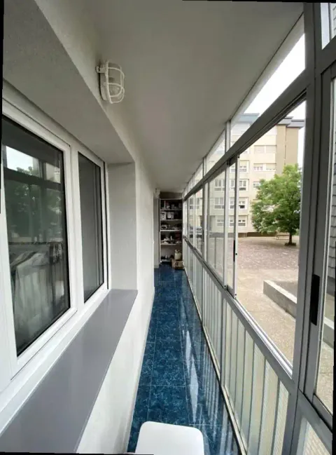 Appartement 70 m² à Saint-Sébastien (2/11)