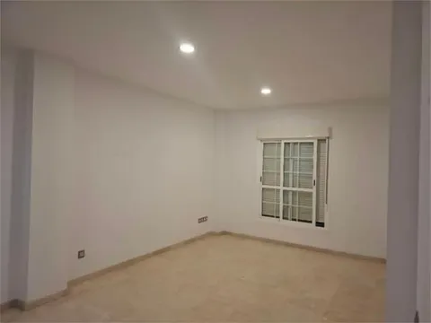 Pis de 50 m² a Salteras