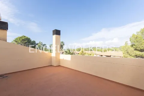 Casa de 182 m² a Xiva