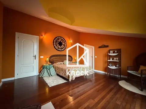Casa 217 m² a Villaviciosa