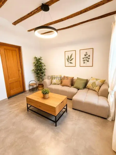 Casa de 130 m² en Cubla (2/9)