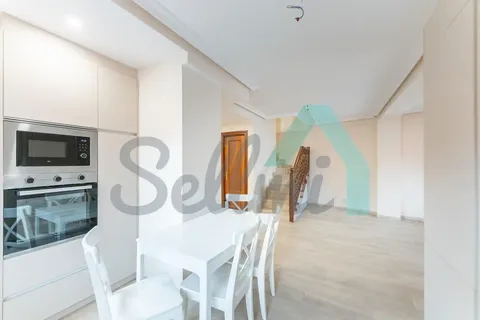 Pis de 137 m² a Oviedo