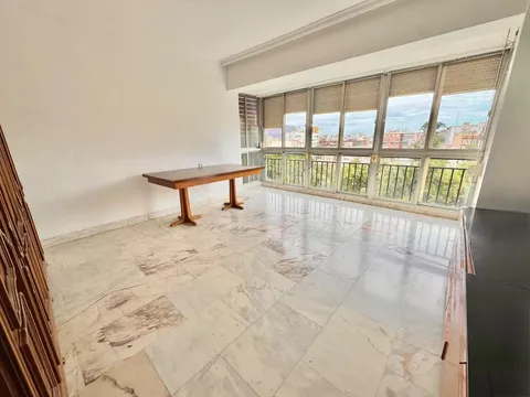Pis de 150 m² a Oriola