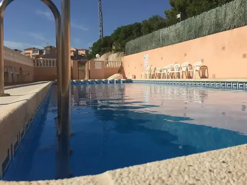 Casa de 85 m² a Oriola