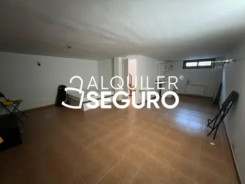 Pis de 230 m² a Valdeolmos-Alalpardo