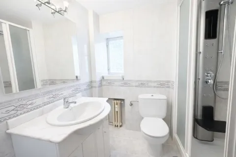 Quarto para alugar, Madrid (3/8)