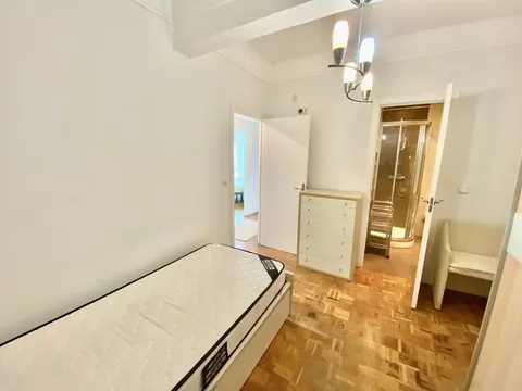 Pis de 110 m² a Sant Sebastià