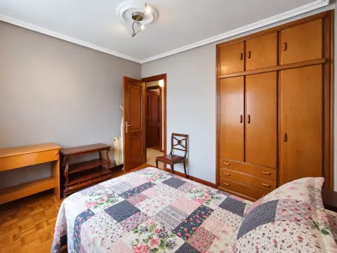 Wohnung 67 m² in Gijón / Xixón