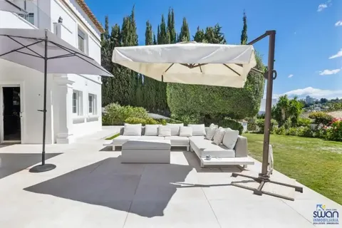 Casa de 412 m² a Estepona