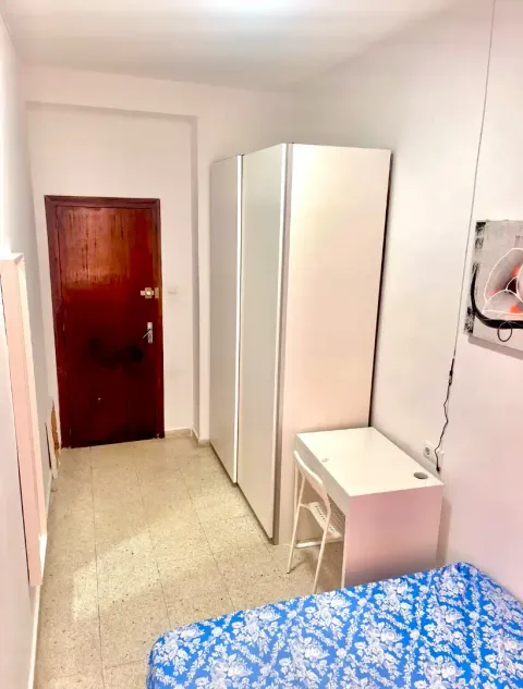 Stanza in affitto, Requena (3/29)