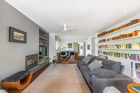 Будинок 238 м² у Sant Cugat del Vallès