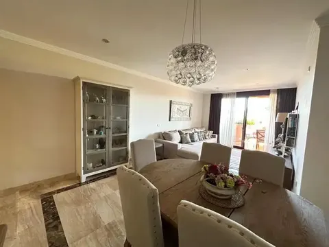 Pis de 130 m² a Estepona