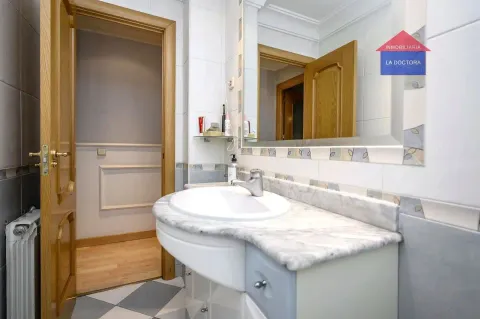 Flat 142 m² in Navalcarnero